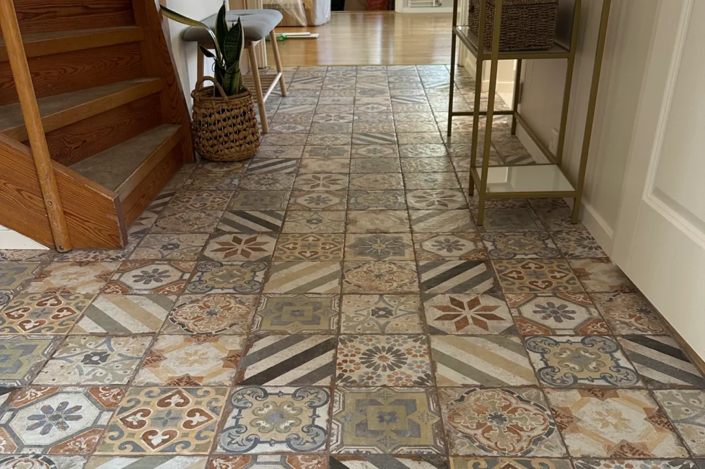 Plattsläggning har skett via renovering i Uppsala.